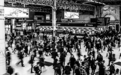 PARLIAMO ANCORA DI CITTA’, PIENE DI TURISTI E RICCHE DI FATTURATI