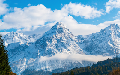 CON O SENZA NEVE LA MONTAGNA (AT)TIRA: MICROVACANZE E POCO SCI